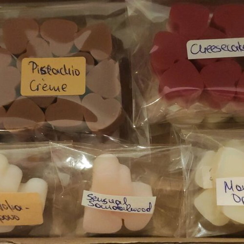 Wax Melts Pack with Variety of Scents 120g New