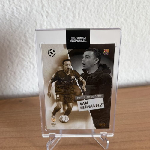 Xavi Hernández Gold Pitch to Dugout Legend Card 4/10 Topps Total Football 2026