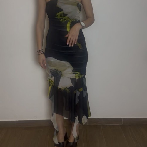 Dress with movement new, ideal for weddings, black, size S