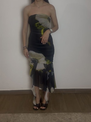 Dress with movement new, ideal for weddings, black, size S