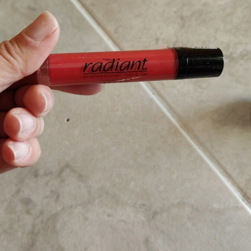 Radiant lipstick unused