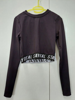 H&M elastic sports crop top, black and white, medium