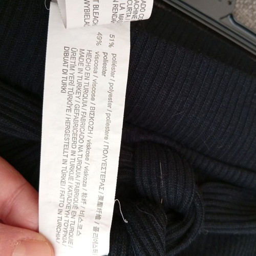 Pull & Bear μαύρη ribbed κοντή παντελόνα size L σαν καινούργιο