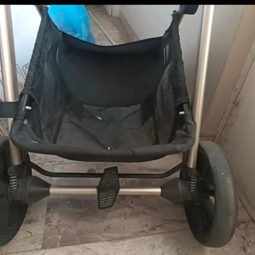 Kikka Boo Ugo stroller with carrycot and car seat