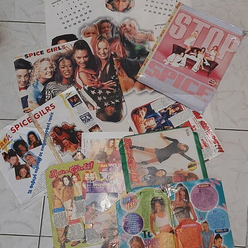 Backstreet Boys and Spice Girls tributes used, 1998