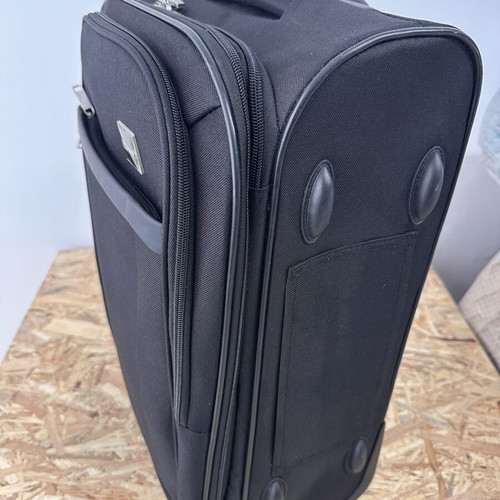 Cabin suitcase almost like new, large capacity, black 51x36cm