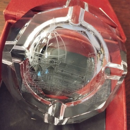 Crystal ashtray Firenze with Duomo engraving, new