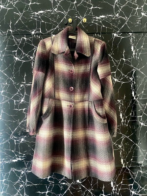 Vintage checked wool-blend coat like new, size M