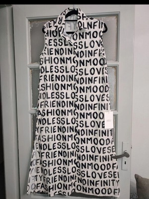 Maxi sleeveless dress Varco Auspicious one size new with typography print