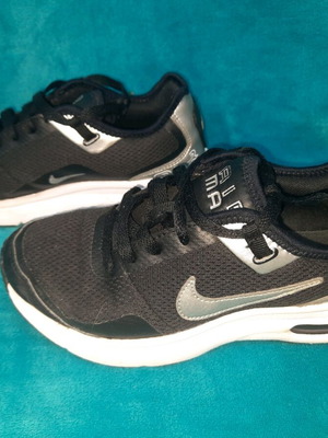 Nike sports shoes like new, size 35.5, black