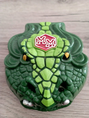 Mighty Max figure used, as shown