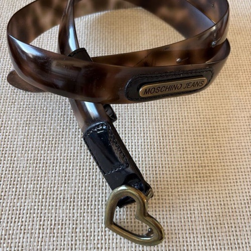 Moschino Jeans vintage tortoiseshell belt with heart buckle, like new