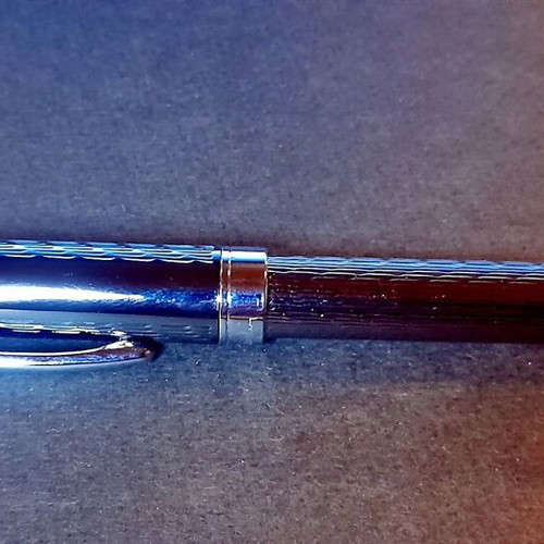 Pierre Cardin Olivier/Roi Luxury Pen like new, gunmetal with extra refill