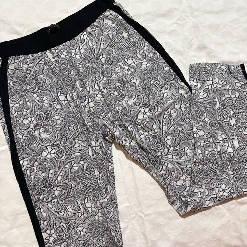 Sisley printed pants like new, high waist, sizes S/M