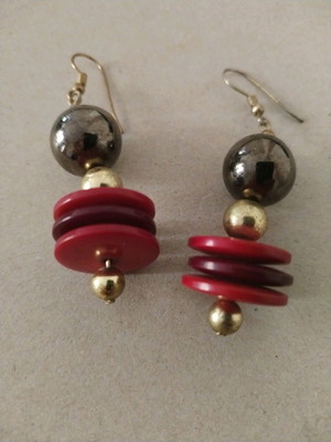 Handmade earrings like new, red