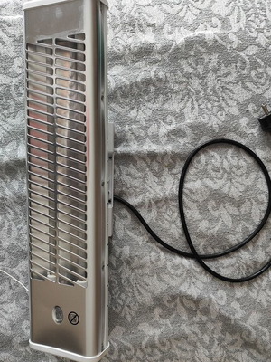 CENCIA 1200W Bathroom Heater like new
