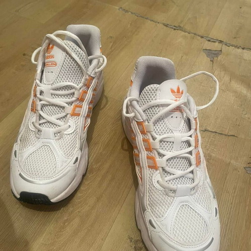 Adidas sneakers size 40, white and orange