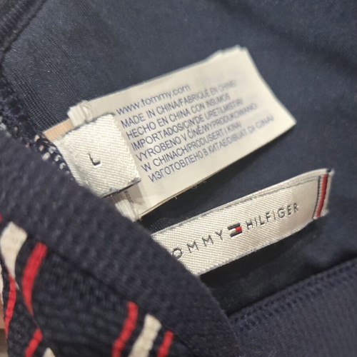 Tommy Hilfiger bikini top size L like new with matching bottom