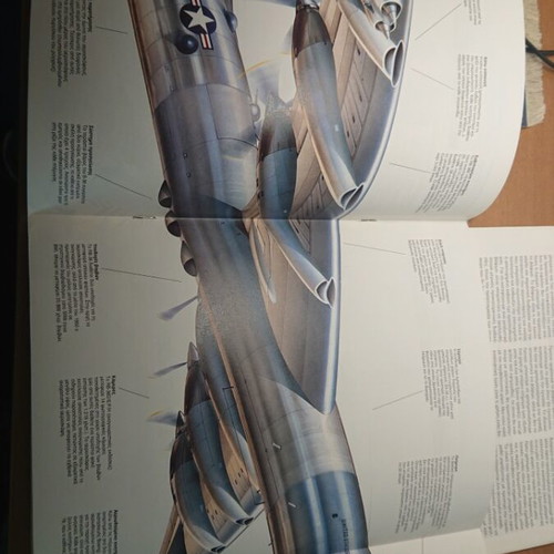 Airplane magazine issues 20 to 25 like new