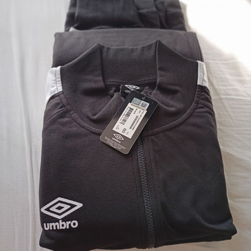 Σετ Umbro καινούργιο, βαμβακερό, μέγεθος XXL, μαύρο και άσπρο