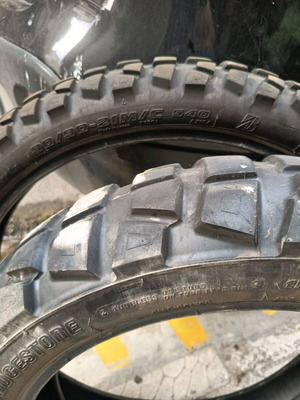 Bridgestone BATTLAX AX41 tires used 150/70/18