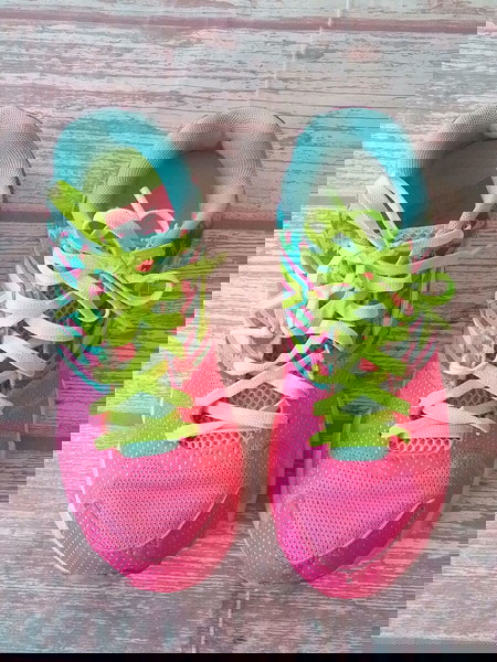 ΠΑΙΔΙΚΑ ΑΘΛΗΤΙΚΑ ΠΑΠΟΥΤΣΙΑ New Balance Girls Neon Pink running Sneakers  Νο ( 33.5 )