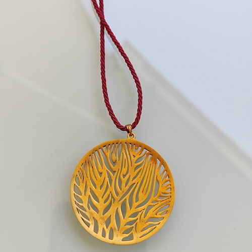 Pendant Stachya from Benaki Museum like new, gold color