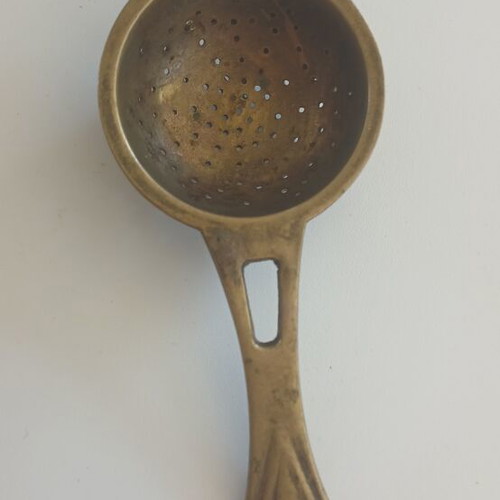 Copper strainer small used vintage