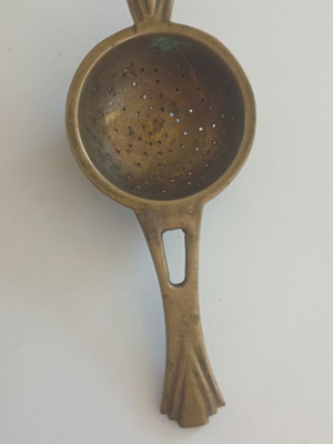 Copper strainer small used vintage