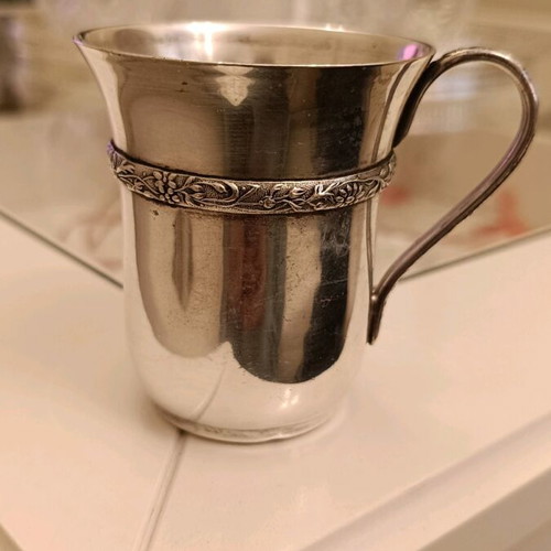 Vintage silver-plated egg set with snake leather imitation case like new