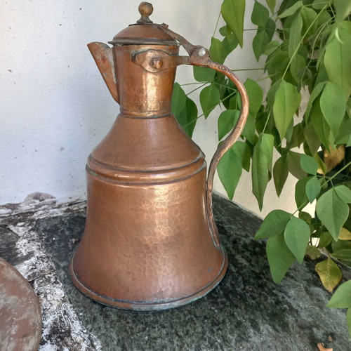 Copper jug and plate set used, old