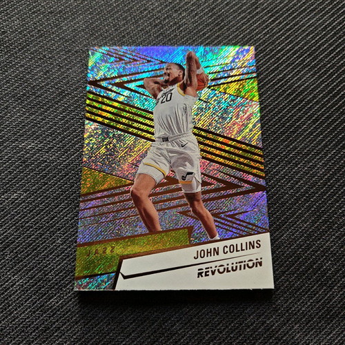 Base card John Collins Revolution NBA 24/25 new