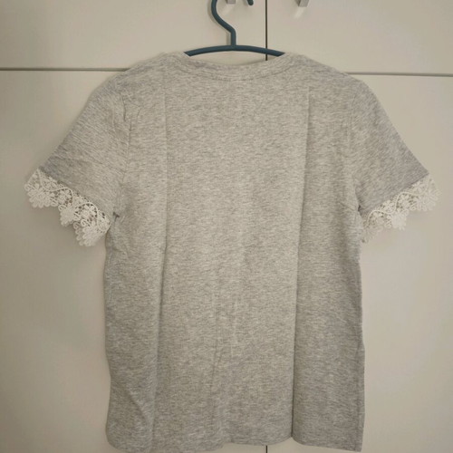 H&M T-shirt like new, gray, size XS