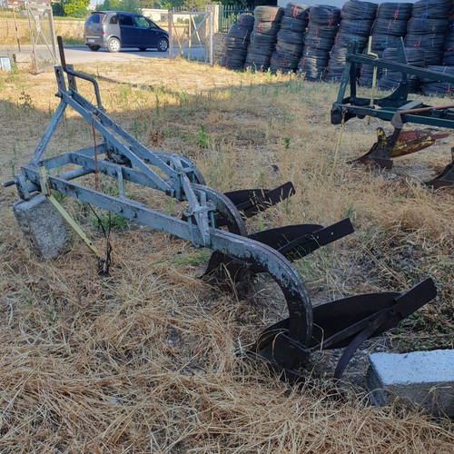 Plow used 3 YNO