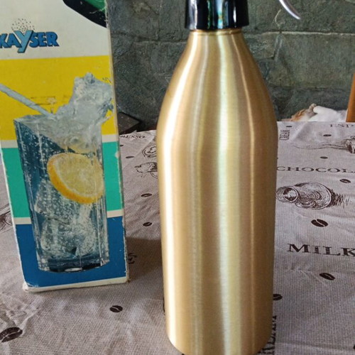 Soda siphon bottle, without cartridges