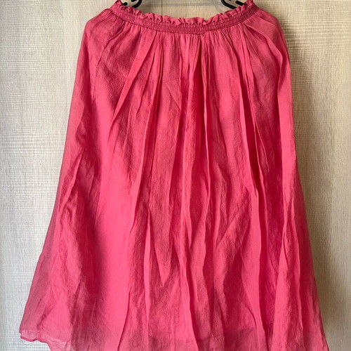 Pleated skirt pink, like new, size large