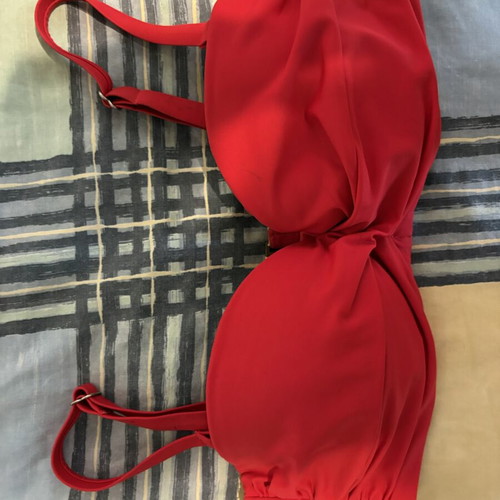 Bluepoint red swimsuit top used, size M