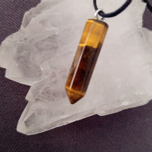 Necklace with tiger's eye energy crystal new