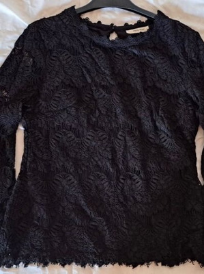 Black blouse M with bell sleeve like new