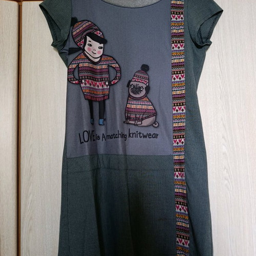 Attrattivo dress Large like new with cute print
