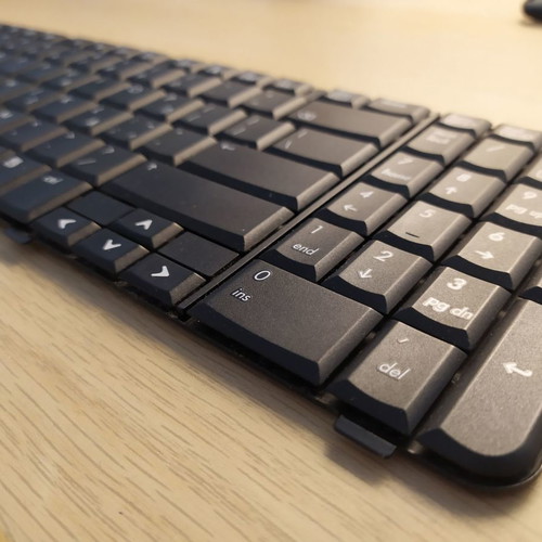HP Compaq Presario CQ61 keyboard used with Greek characters