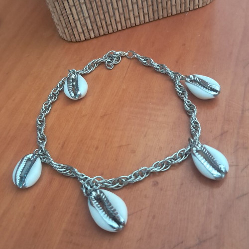 Anklet made to order, white and silver
