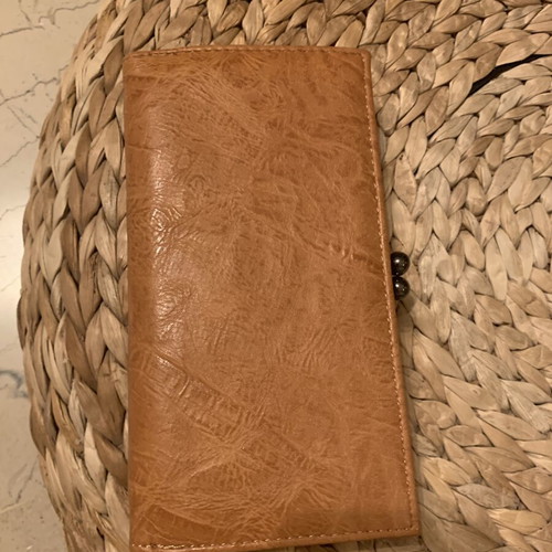 Leather wallet new with beautiful finish