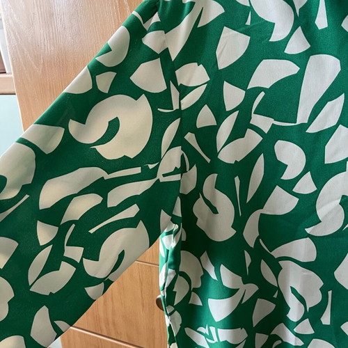 C&A Women's Shirt Large-XL like new, thin fabric, white and green