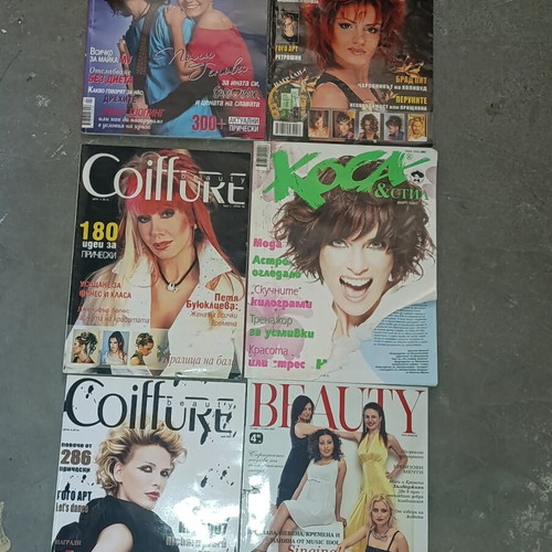 Hairstyle magazines used, set of 6