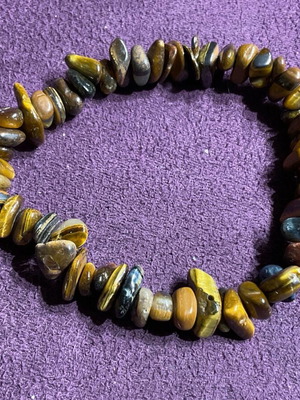 Bracelet with authentic tiger eye