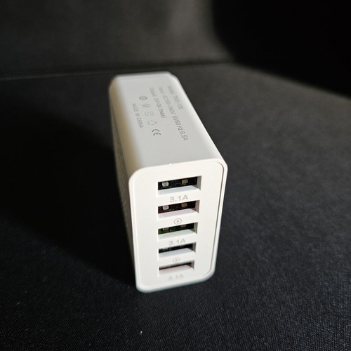 Charger with 5 charging ports