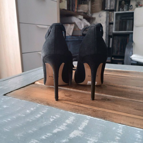 Badura leather suede high heels with ankle straps new, size 38, black