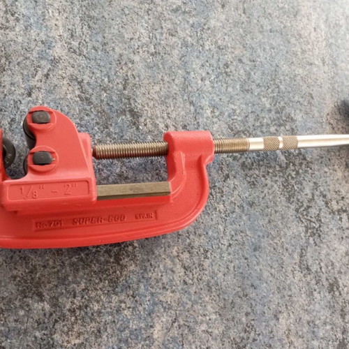 SuperEgo pipe cutter new, for pipes 1/8" to 2"