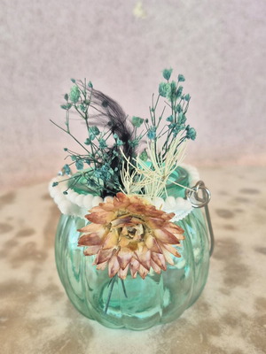 Handmade tealight lantern with dried flowers